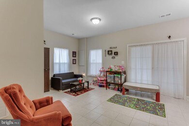 4701 Potomac Highlands Cir, Triangle, VA 22172 - photo 5