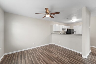 44422 U S 290 Business unit 12, Prairie View, TX 77445 - photo 5