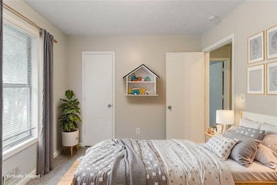 2218 Lowtrail Ct, Lithonia, GA 30058 - photo 5