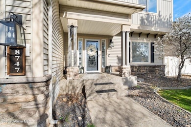 04-Front entry