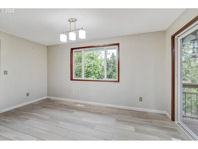 1226 SE Kibling St, Troutdale, OR 97060 - photo 6