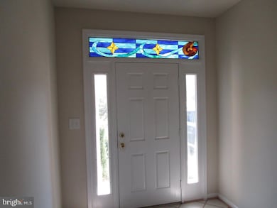 13422 Burrough Farm Dr, Herndon, VA 20171 - photo 2