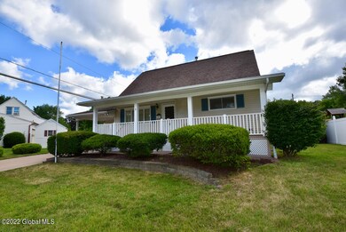 2 Huckleberry Ln, Albany, NY 12205 - photo 3