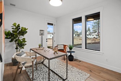 3273 NW Celilo Ln, Bend, OR 97703 - photo 7