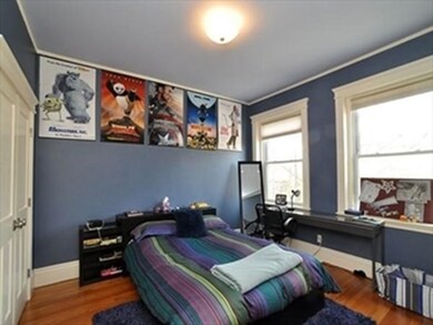 497 Boylston St unit 3, Brookline, MA 02445 - photo 2