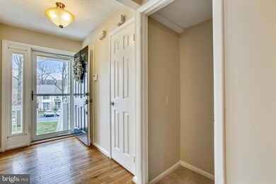 1404 Newport Spring Ct, Reston, VA 20194 - photo 2