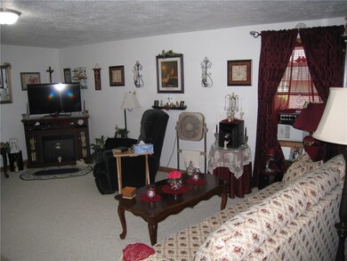 2929 Sterrettania Rd, Erie, PA 16506 - photo 6