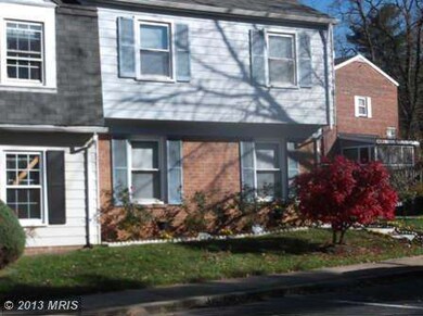 2266 Dawn Ln, Temple Hills, MD 20748 - photo 3