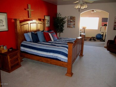 21620 W El Grande Trail, Wickenburg, AZ 85390 - photo 7