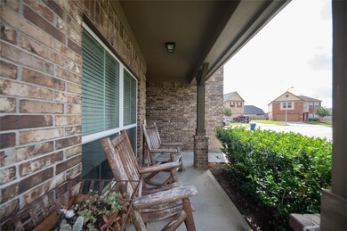 2910 Phaeton Ct, Rosenberg, TX 77471 - photo 3
