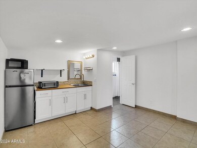 826 E Butler Dr unit A, Phoenix, AZ 85020 - photo 4