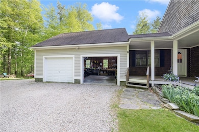 Large 2 Car Garage
