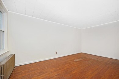 5930 164th St, Fresh Meadows, NY 11365 - photo 6