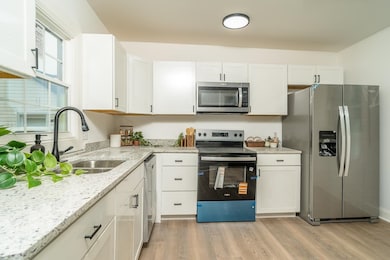 120 Charles St, Gordonsville, VA 22942 - photo 2