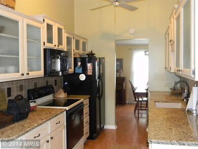 7315 Silent Bird Ct, Columbia, MD 21046 - photo 3