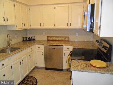 615 Delaware St unit 9, New Castle, DE 19720 - photo 3