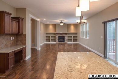 Copy of 009_0319_realestate