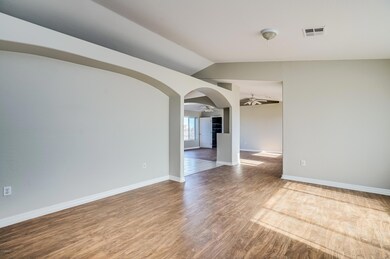 4478 E Mustang Dr, Eloy, AZ 85131 - photo 3