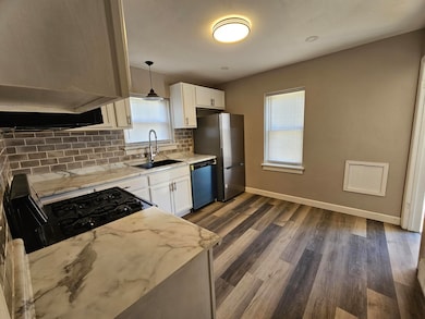 4800 W Green Tree Rd, Milwaukee, WI 53223 - photo 7