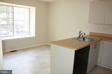 11892 Blue February Way, Columbia, MD 21044 - photo 5