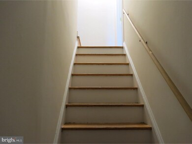 420 Sutherland Rd, Ewing, NJ 08618 - photo 4