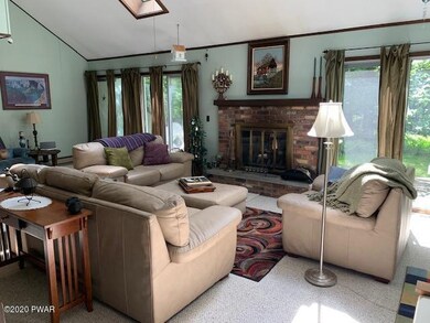 125 Eisenhower Dr, Hawley, PA 18428 - photo 6