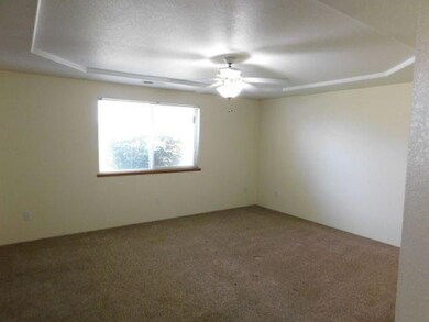 935 Juanita Way, Central Point, OR 97502 - photo 5