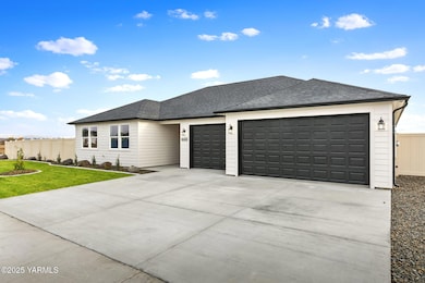 4600 W Oak Ave, Yakima, WA 98903 - photo 3