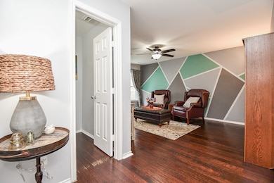 THIS SPACE CAN BE USED AS OFFICE, WORKOUT ROOM, DE