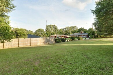 07-3202 Cheshire Dr (9 of 30)