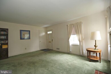 10610 Nash Place, Kensington, MD 20895 - photo 4