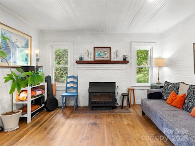 27 Barkn Cove, Canton, NC 28716 - photo 5