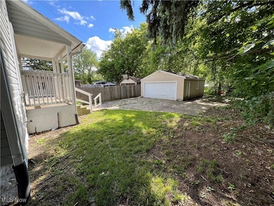 2286 6th St SW, Akron, OH 44314 - photo 2