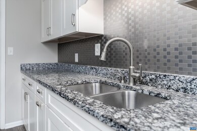 147 Georgetown Green, Charlottesville, VA 22901 - photo 7