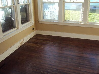 308 N Cleveland Ave, Galien, MI 49113 - photo 5