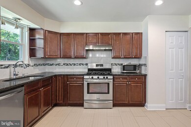 724 Kenilworth Ave, Cherry Hill, NJ 08002 - photo 4