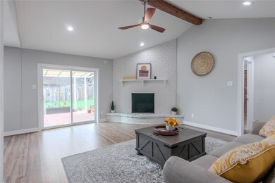 7219 Fairway Ct, Houston, TX 77088 - photo 4