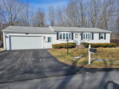 14 Jeannette Ave, Lewiston, ME 04240 - photo 2