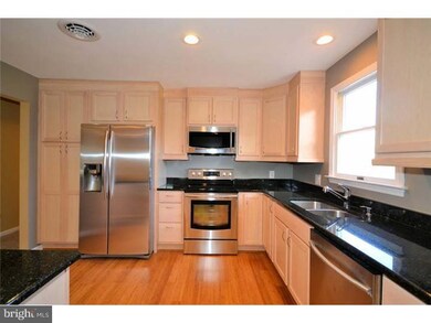 121 Maryhill Rd, Phoenixville, PA 19460 - photo 4