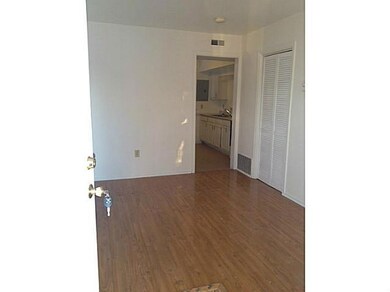 758 S Hamilton Rd unit 760, Columbus, OH 43213 - photo 2