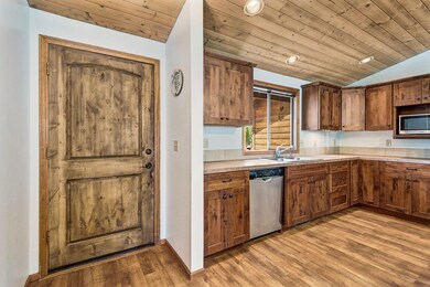 Entry & kitchen