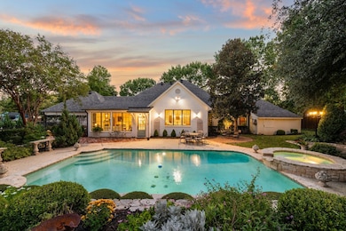 A sneak peak at the enchanting backyard.