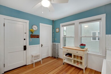 39 S Munroe Terrace unit A, Boston, MA 02122 - photo 4