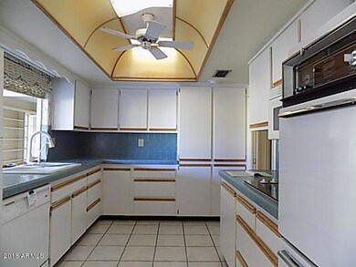 17843 N 102nd Dr, Sun City, AZ 85373 - photo 5