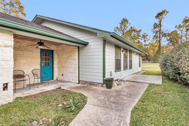 528 Catfish Ln, Conroe, TX 77384 - photo 3