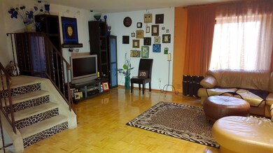 122 Redwood Loop, Staten Island, NY 10309 - photo 3