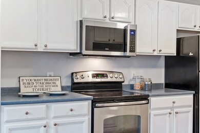 7 Austin Ct unit F, Saugus, MA 01906 - photo 6