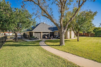 9000 Woodlawn Dr, Granbury, TX 76049 - photo 3