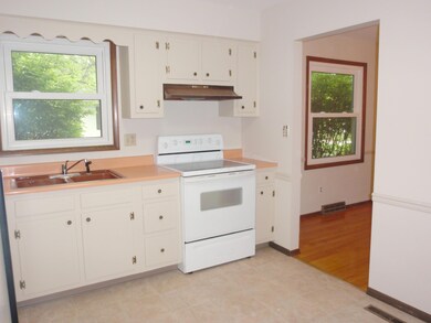 6487 Skywae Dr, Columbus, OH 43229 - photo 4