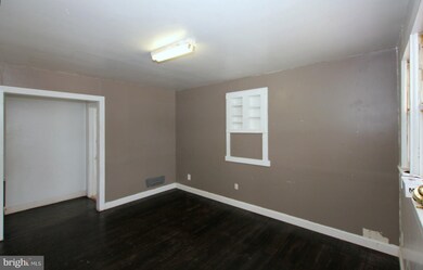 1409 Rogers Ln, Severn, MD 21144 - photo 4